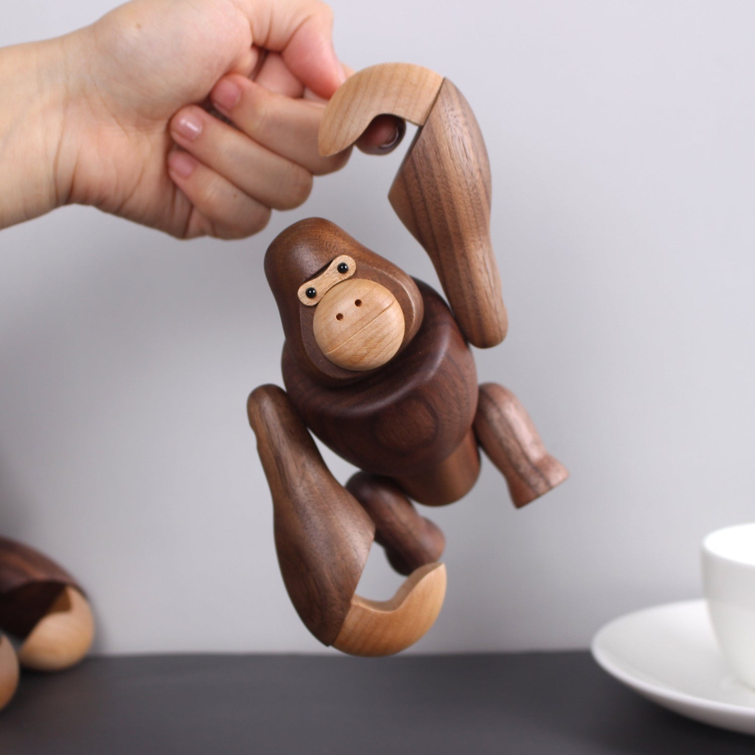 Animal Figurine - WOOD KONG