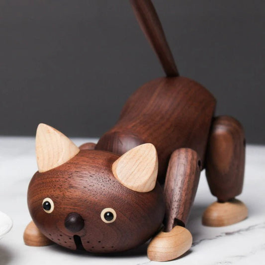 Handmade wooden cat figurine - WOOD KONG
